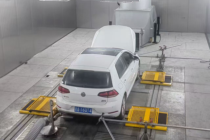 整车试验箱 Full Vehicle Cliamtic Chamber.jpg